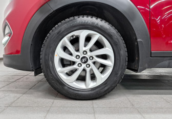 Подержанный автомобиль Hyundai Tucson 2018 года (18 фото)