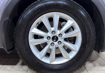 Подержанный автомобиль Kia Sorento 2018 года (10 фото)