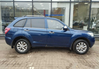 Подержанный автомобиль Lifan X60 2016 года (4 фото)