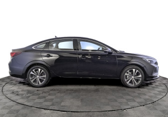 Новый Changan Eado Plus 2025 (4 фото)
