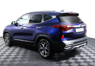 Подержанный автомобиль Kia Seltos 2020 года (7 фото)