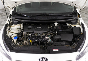 Подержанный автомобиль Kia Ceed Hatchback 2018 года (7 фото)