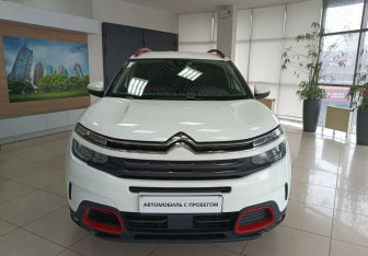 Подержанный автомобиль Citroen C5 Aircross 2019 года (2 фото)