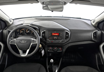 Подержанный автомобиль LADA (ВАЗ) XRAY 2022 года (14 фото)