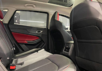 Подержанный автомобиль Changan CS55PLUS 2024 года (12 фото)