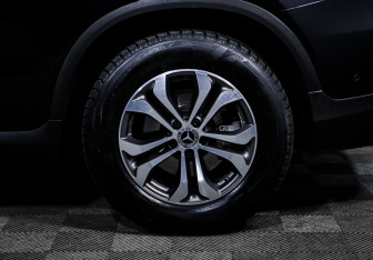 Подержанный автомобиль Mercedes-Benz GLC Coupe 2021 года (15 фото)