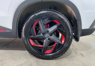 Подержанный автомобиль Omoda C5 2022 года (22 фото)