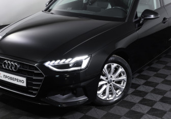 Подержанный автомобиль Audi A4 Sedan 2020 года (23 фото)