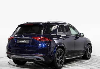 Подержанный автомобиль Mercedes-Benz GLE 2020 года (4 фото)