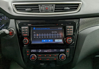 Подержанный автомобиль Nissan X-Trail 2018 года (24 фото)