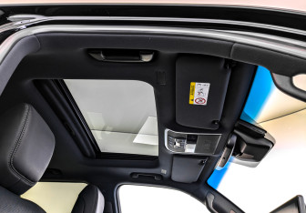 Подержанный автомобиль Toyota Land Cruiser Suv 2021 года (23 фото)