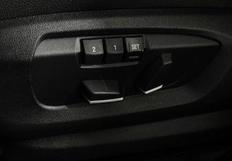 Подержанный автомобиль BMW X6 2018 года (16 фото)