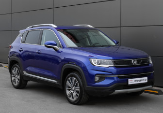 Подержанный автомобиль Changan CS35PLUS 2022 года (3 фото)