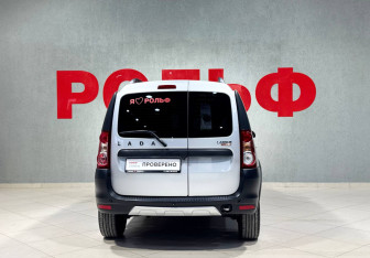 Подержанный автомобиль LADA (ВАЗ) Largus Wagon 2021 года (6 фото)