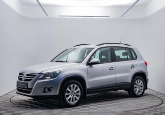 Подержанный автомобиль Volkswagen Tiguan 2011 года (1 фото)