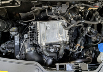 Подержанный автомобиль Volkswagen Multivan 2020 года (9 фото)