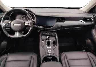 Подержанный автомобиль Haval F7 2021 года (9 фото)