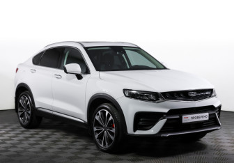 Подержанный автомобиль Geely Tugella 2021 года (3 фото)