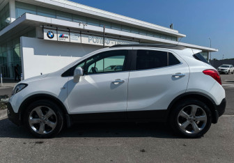 Подержанный автомобиль Opel Mokka 2013 года (8 фото)