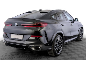 Новый BMW X6 2025 (2 фото)