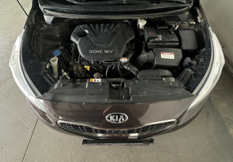 Подержанный автомобиль Kia Ceed Wagon 2014 года (18 фото)