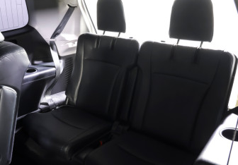Подержанный автомобиль Toyota Highlander 2011 года (12 фото)