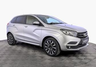 Подержанный автомобиль LADA (ВАЗ) XRAY 2018 года (3 фото)