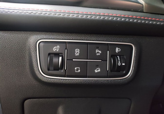 Подержанный автомобиль Changan CS75 2020 года (18 фото)