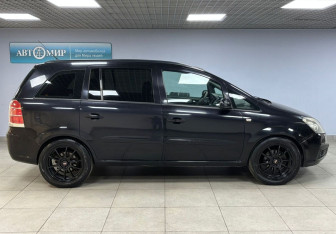 Подержанный автомобиль Opel Zafira Compactvan 2007 года (4 фото)