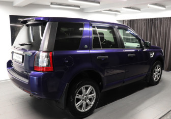 Подержанный автомобиль Land Rover Freelander 2011 года (4 фото)