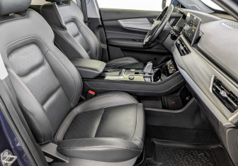 Подержанный автомобиль Chery Tiggo 8 Pro 2021 года (24 фото)