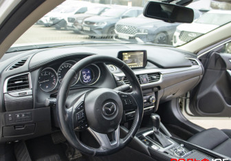 Подержанный автомобиль Mazda 6 Sedan 2015 года (9 фото)