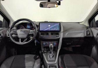 Подержанный автомобиль Ford Focus Hatchback 2019 года (14 фото)