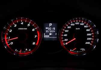 Подержанный автомобиль Subaru Forester Suv 2011 года (11 фото)