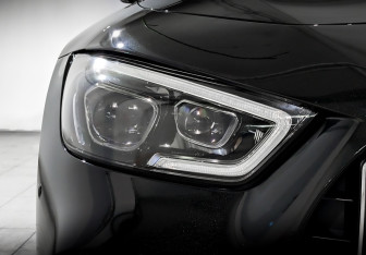 Подержанный автомобиль Mercedes-Benz AMG GT Liftback 2019 года (17 фото)