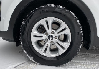 Подержанный автомобиль Kia Sportage 2017 года (9 фото)