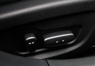 Подержанный автомобиль Changan Lamore 2024 года (23 фото)