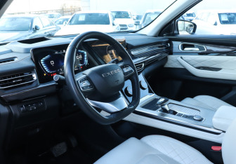 Подержанный автомобиль Exeed VX 2022 года (13 фото)