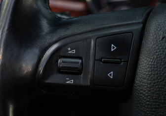 Подержанный автомобиль Skoda Superb Liftback 2012 года (19 фото)