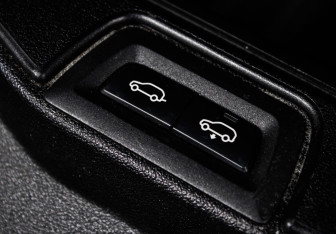 Подержанный автомобиль BMW X5 2019 года (23 фото)