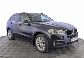 Подержанный автомобиль BMW X5 2018 года (3 фото)