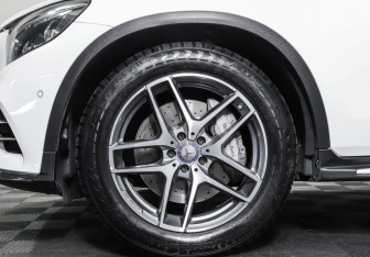 Подержанный автомобиль Mercedes-Benz GLC Coupe 2016 года (28 фото)