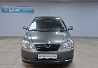 Подержанный автомобиль Toyota Corolla Hatchback 2004 года (2 фото)