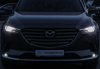 Подержанный автомобиль Mazda CX-9 2018 года (35 фото)