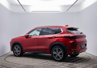 Подержанный автомобиль Exeed LX 2022 года (7 фото)