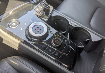 Подержанный автомобиль Kia Sportage 2023 года (26 фото)