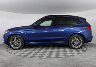 Подержанный автомобиль BMW X3 2020 года (5 фото)