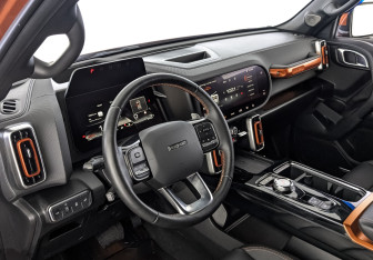 Подержанный автомобиль Haval Dargo 2023 года (15 фото)