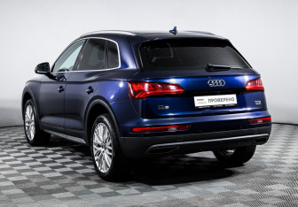 Подержанный автомобиль Audi Q5 2017 года (7 фото)