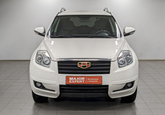 Подержанный автомобиль Geely Emgrand X7 2015 года (2 фото)